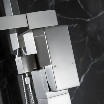 Vrijstaande Badkraan Lisandro – Watervaluitloop – Brushed nickel - 87 × 22 × 15 cm