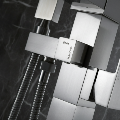 Vrijstaande Badkraan Lisandro – Watervaluitloop – Brushed nickel - 87 × 22 × 15 cm