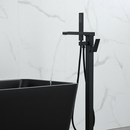 Vrijstaande Badkraan Lisandro – Watervaluitloop – Matte black - 87 × 22 × 15 cm