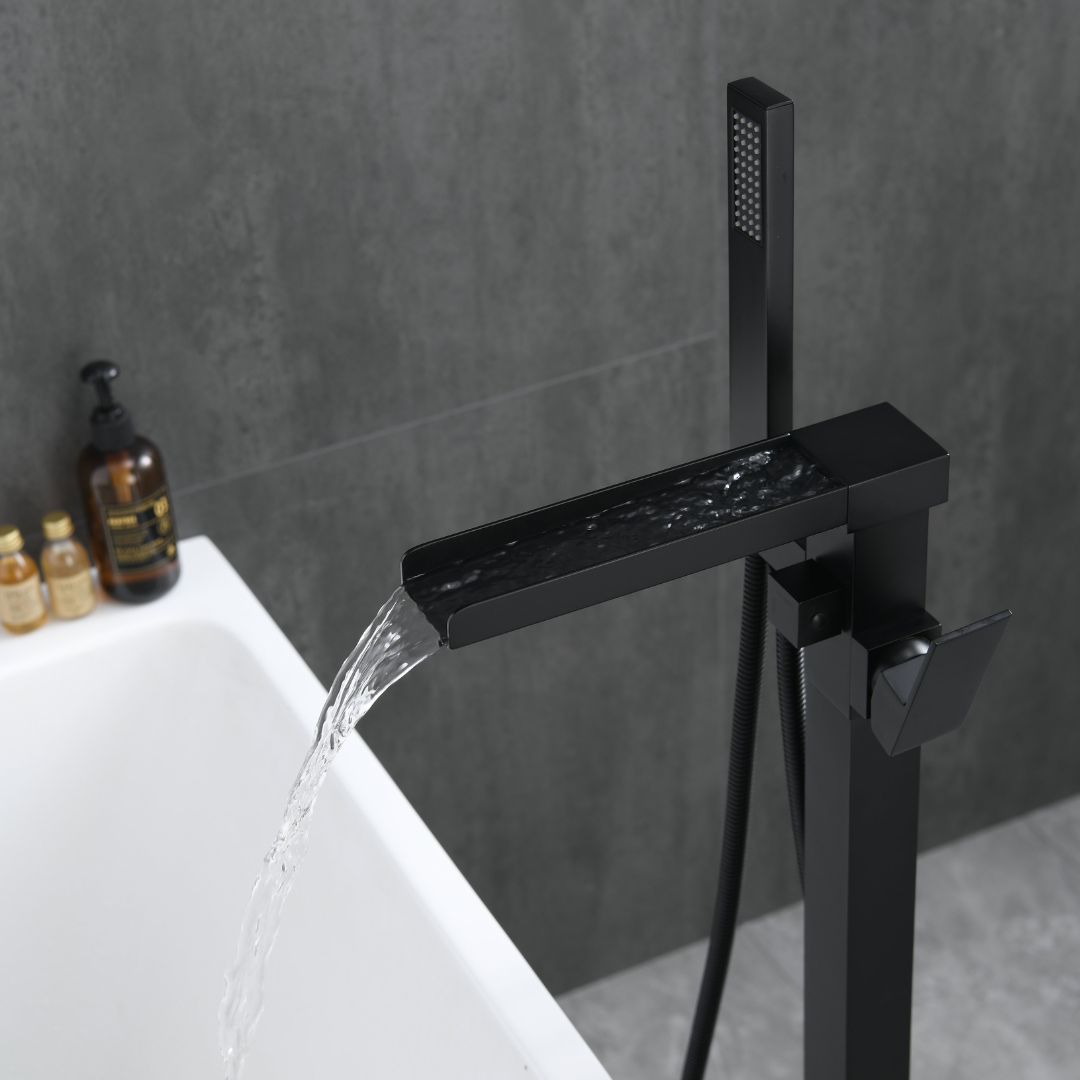 Vrijstaande Badkraan Lisandro – Watervaluitloop – Matte black - 87 × 22 × 15 cm