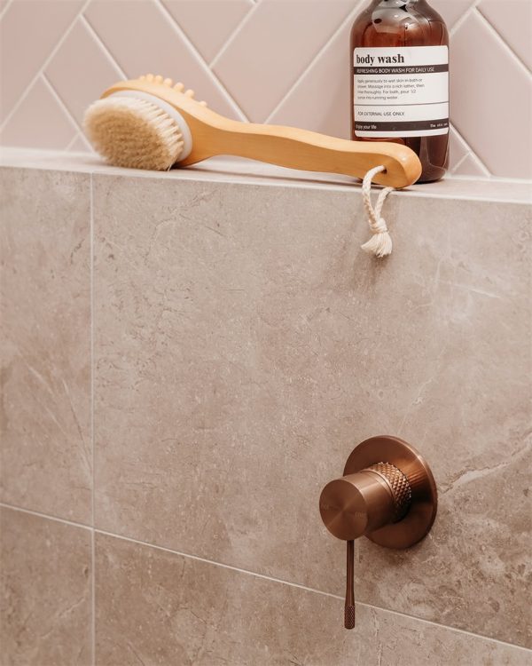Regendoucheset Valencia – Brushed Bronze - Air shower II - Met inbouwmengkraan
